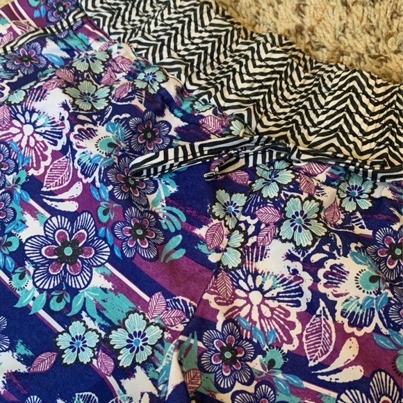 🌺SOLD - Picture 2 of 4